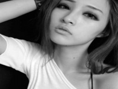 美女紧身衣裤凹凸深沟,性感紧身裤，时尚新潮流